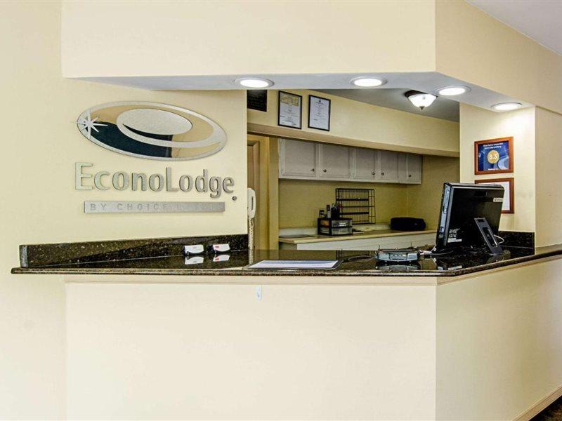 Econo Lodge Lynchburg Dış mekan fotoğraf