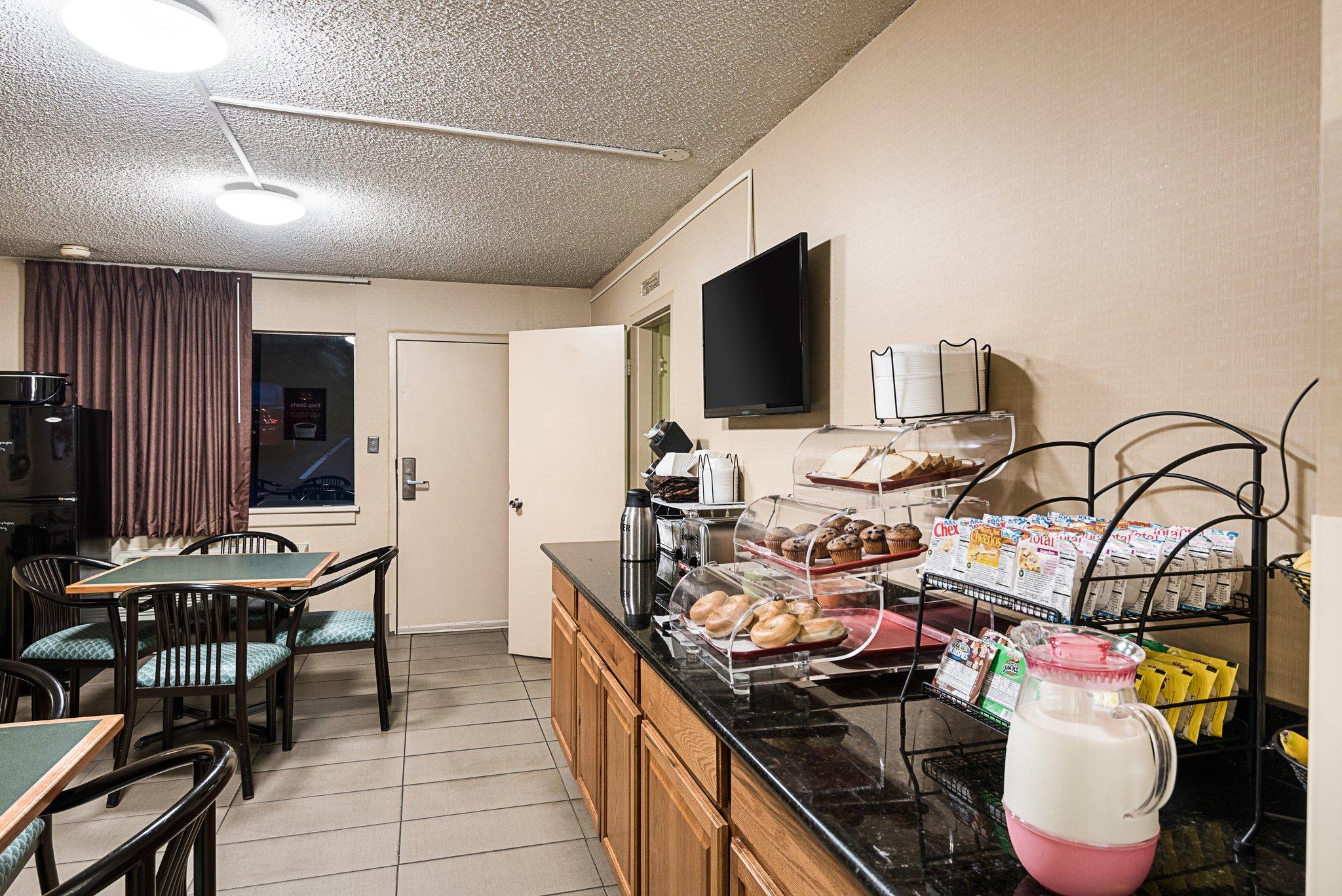 Econo Lodge Lynchburg Dış mekan fotoğraf