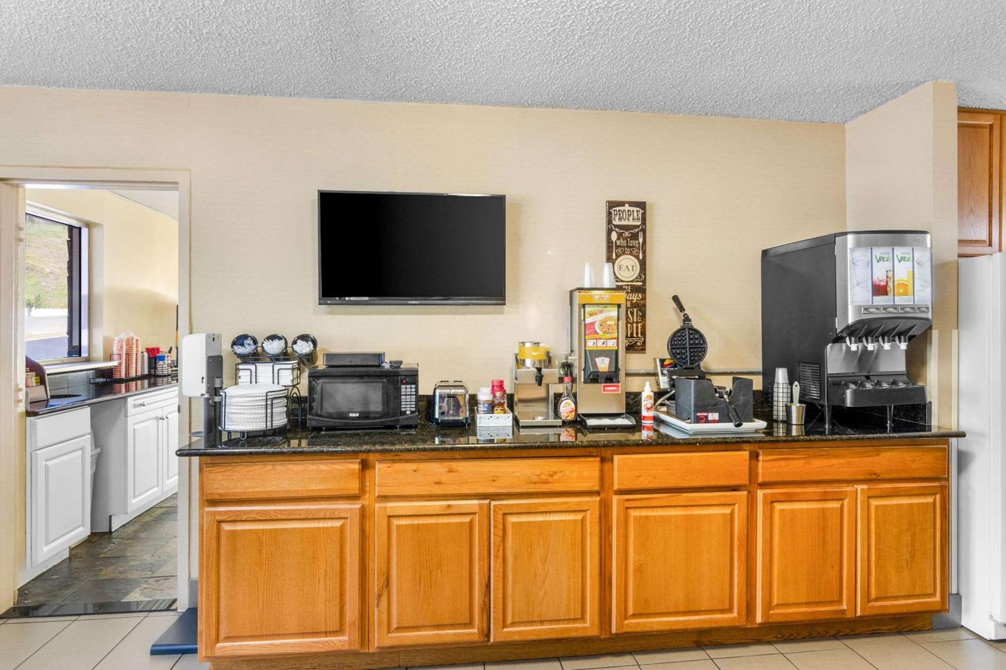 Econo Lodge Lynchburg Dış mekan fotoğraf