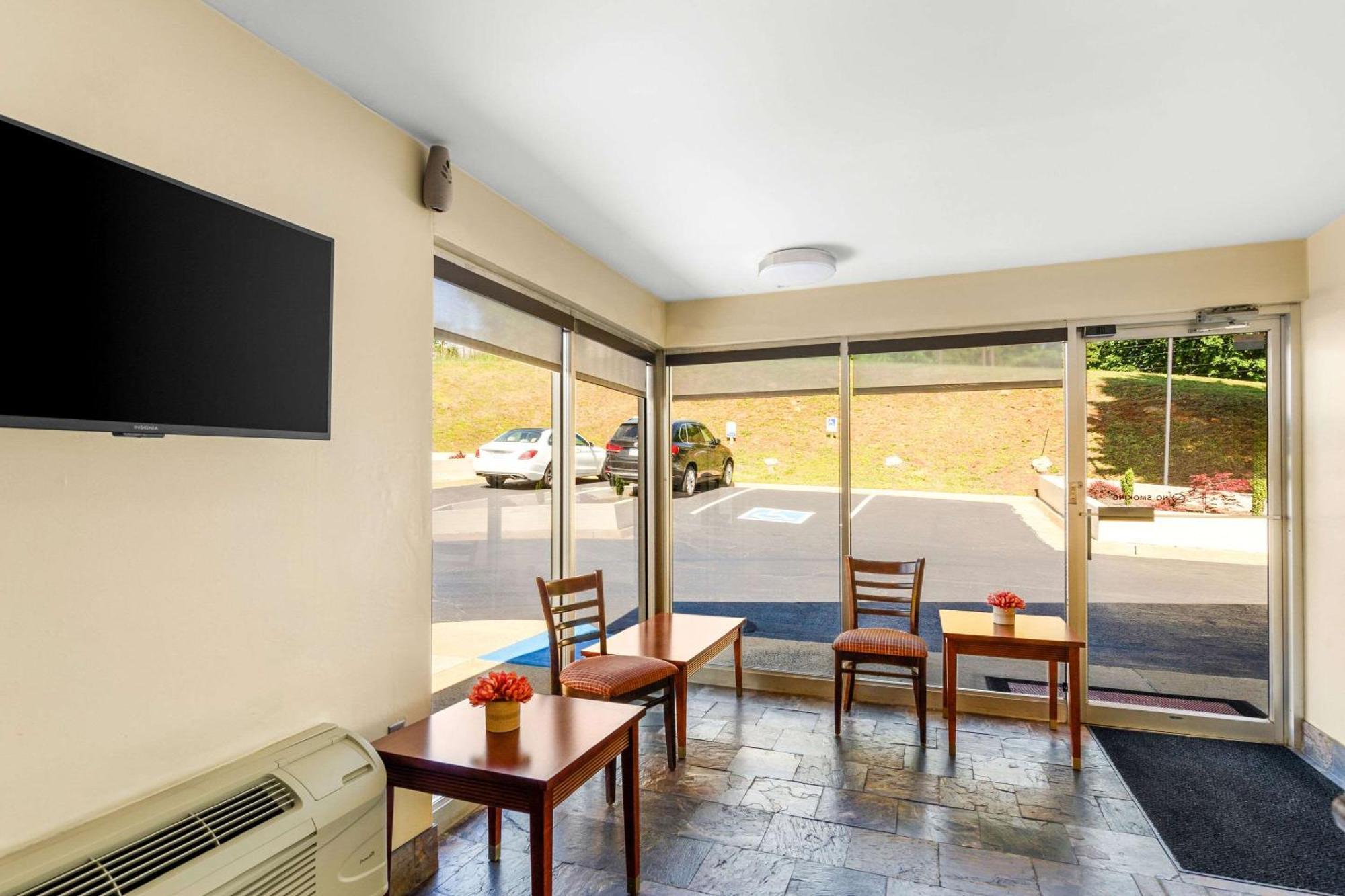 Econo Lodge Lynchburg Dış mekan fotoğraf