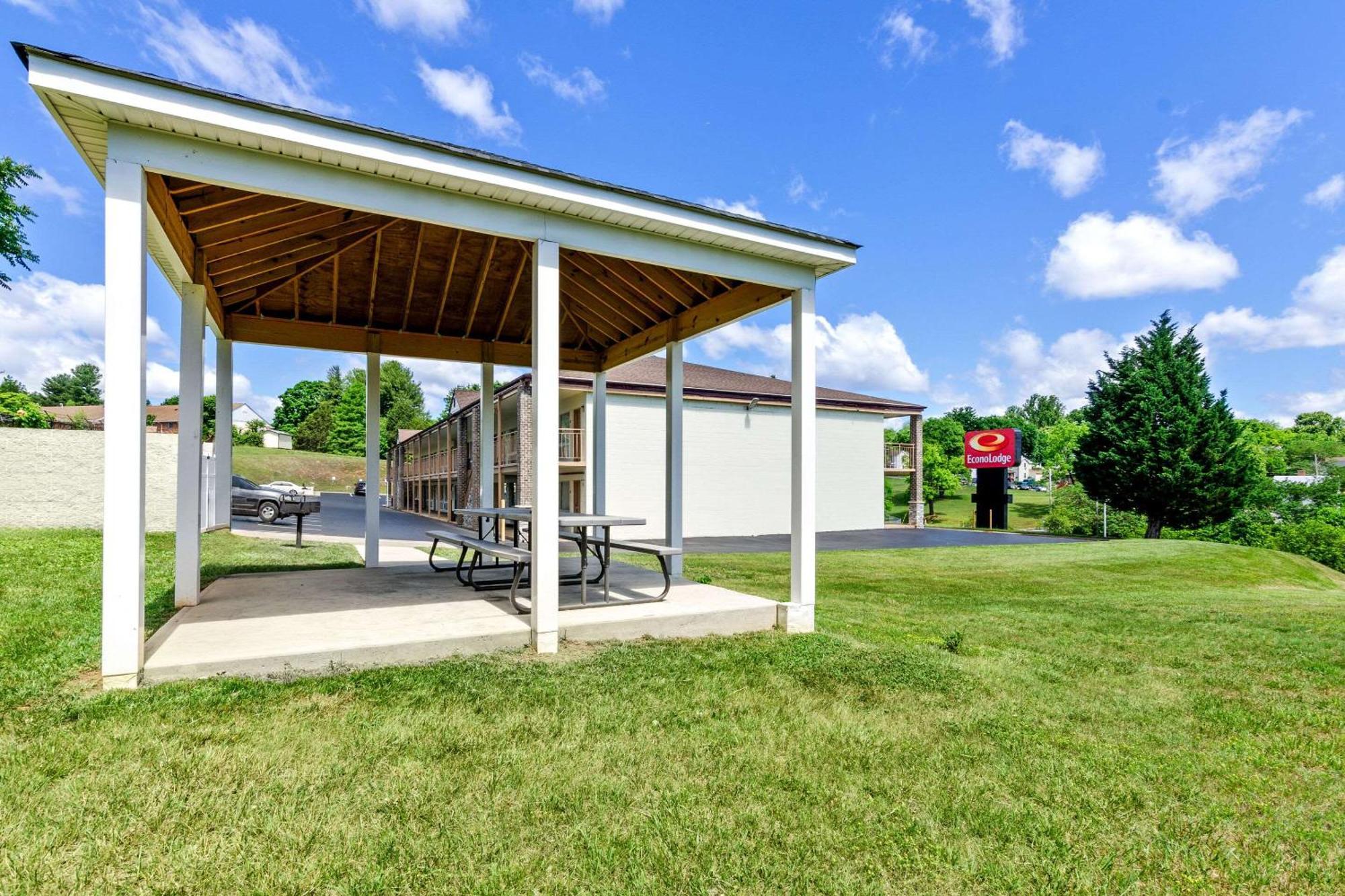 Econo Lodge Lynchburg Dış mekan fotoğraf