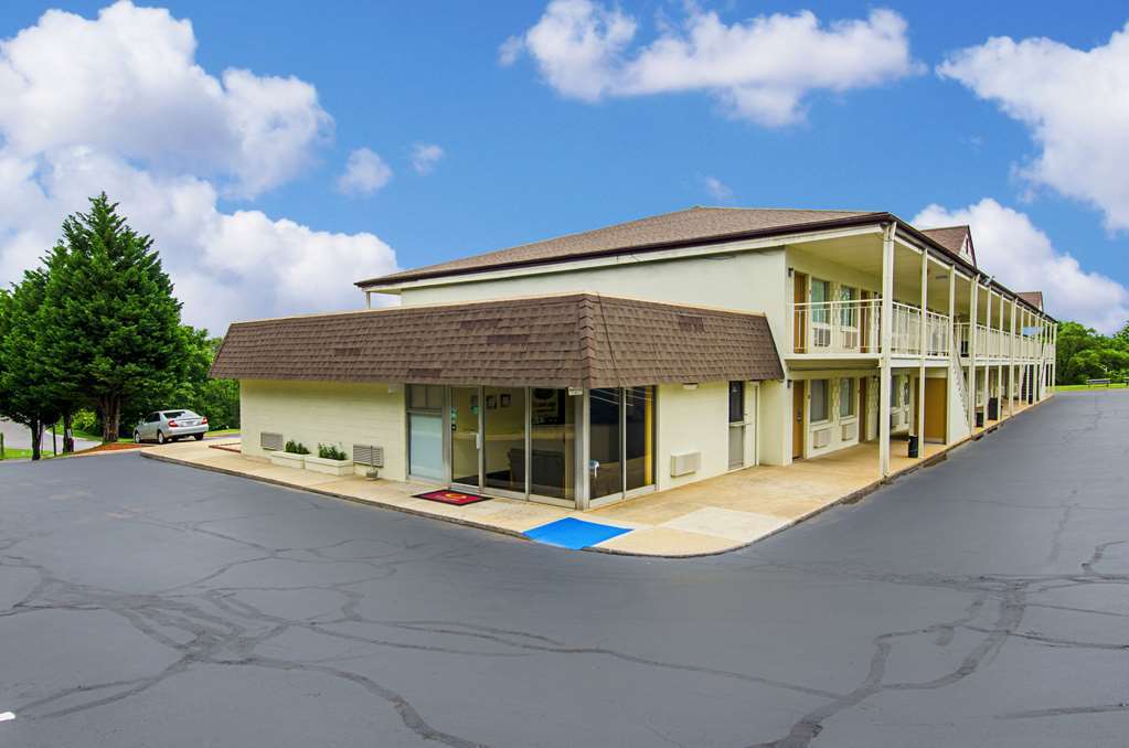 Econo Lodge Lynchburg Dış mekan fotoğraf